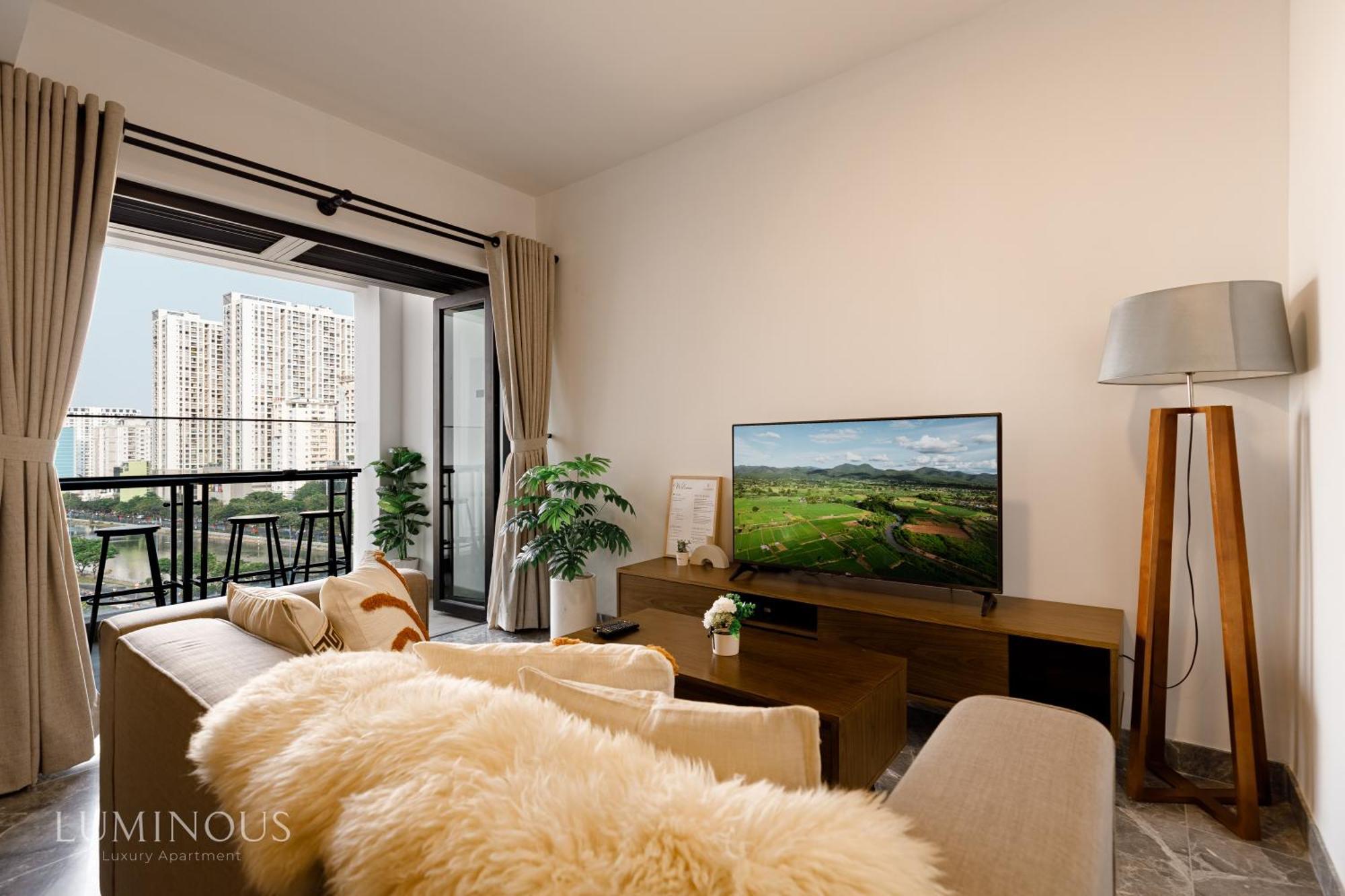 Modern District 1 2br&3br D1&zenity Outdoor Jacuzzi Pool Căn hộ