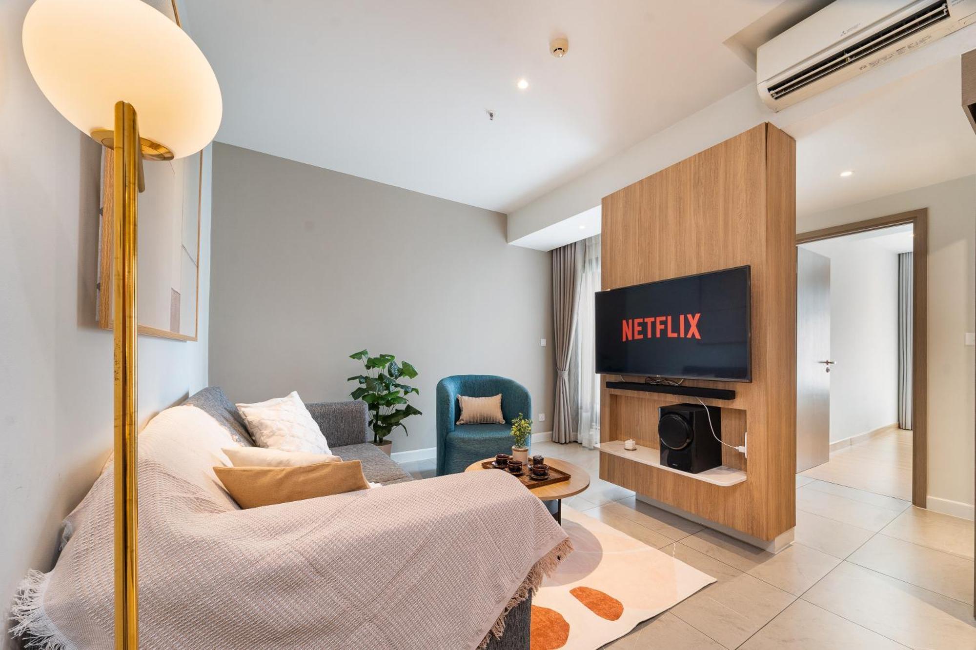 Modern District 1 2br&3br D1&zenity Outdoor Jacuzzi Pool TP. Hồ Chí Minh