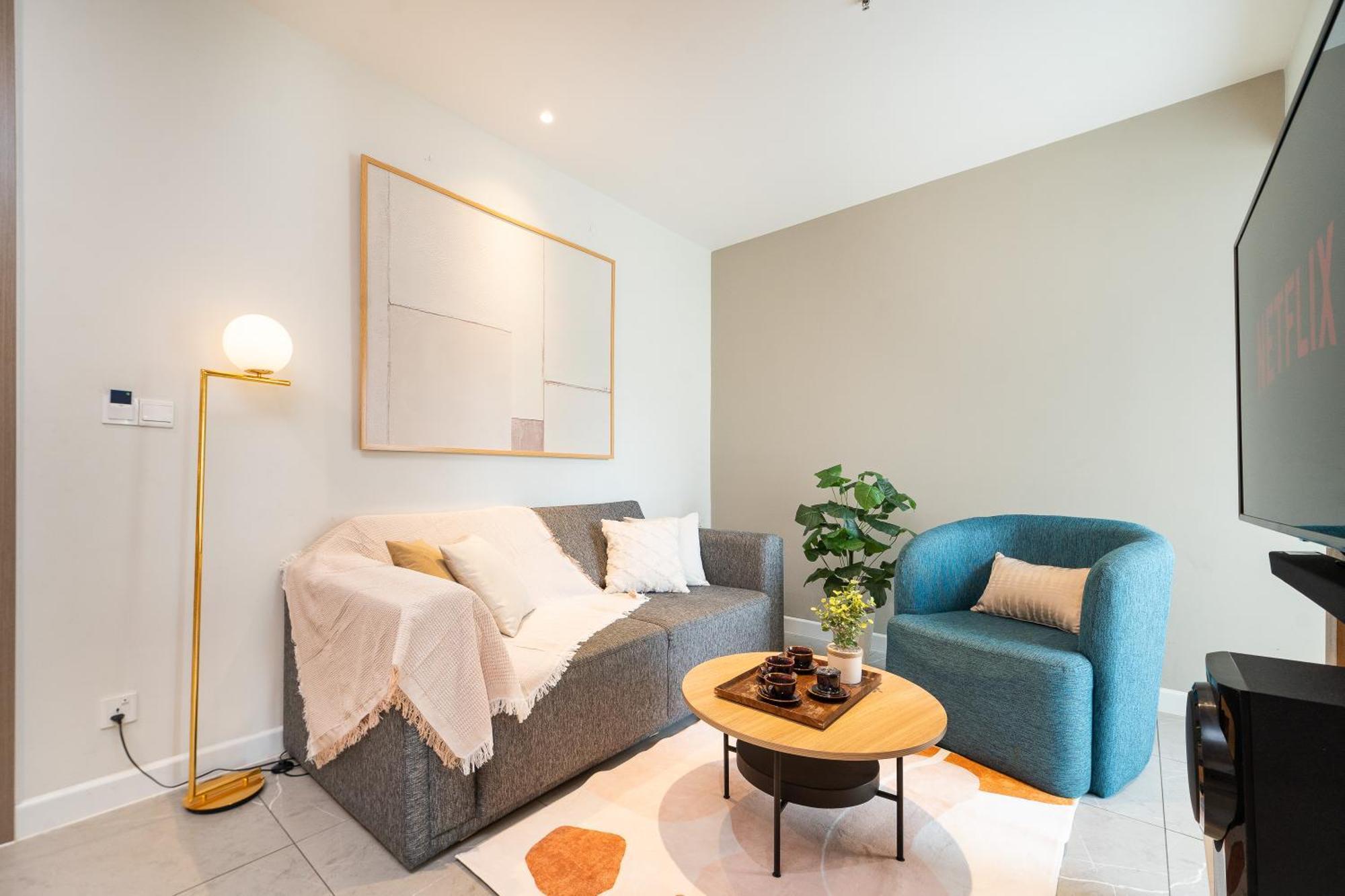 Modern District 1 2br&3br D1&zenity Outdoor Jacuzzi Pool * TP. Hồ Chí Minh